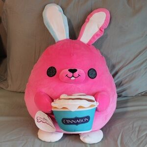 NWT Snackles Britney with Cinnabon 14 Inches